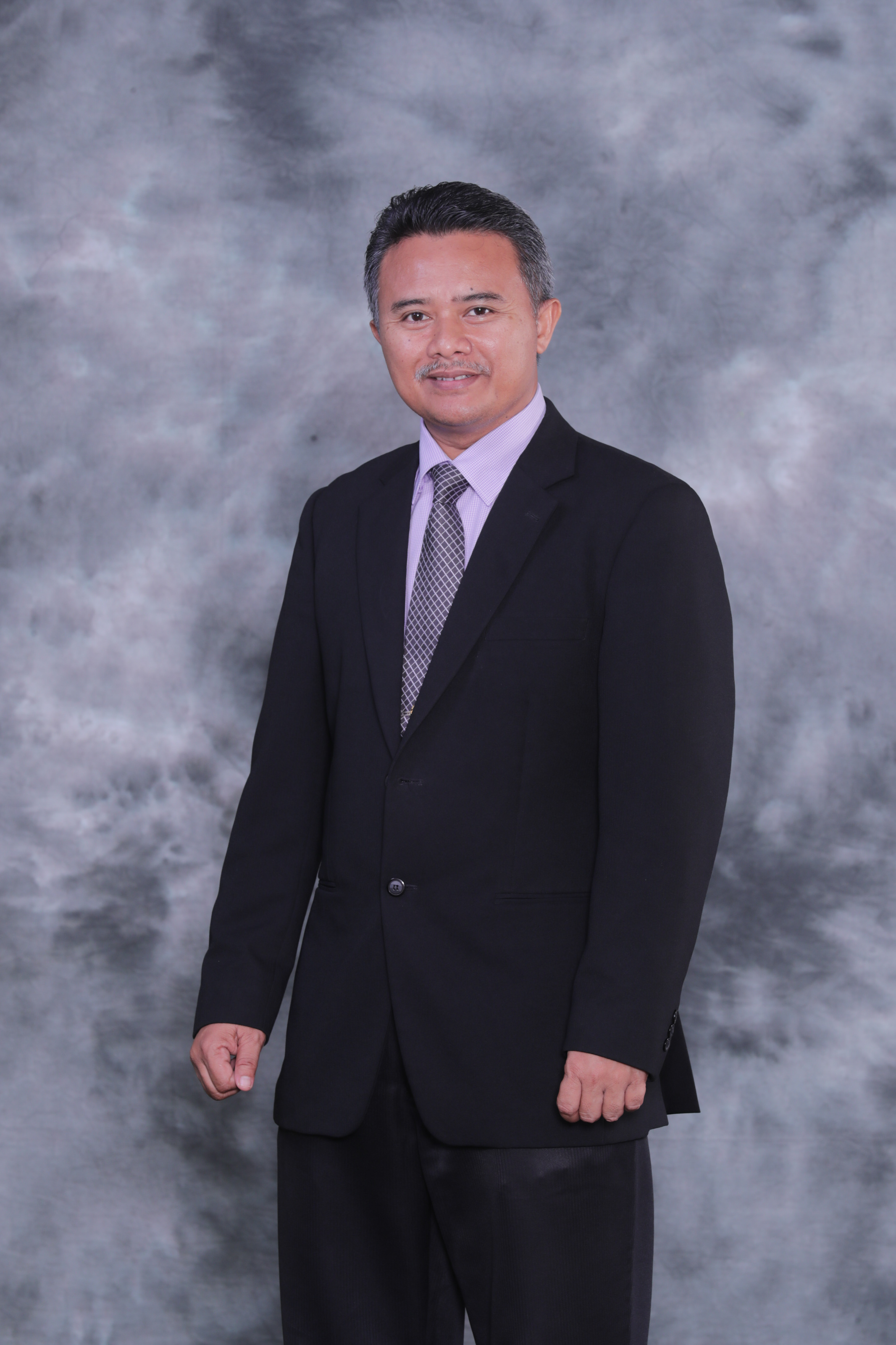 Assoc Prof Dr Samsur bin Mohamad
