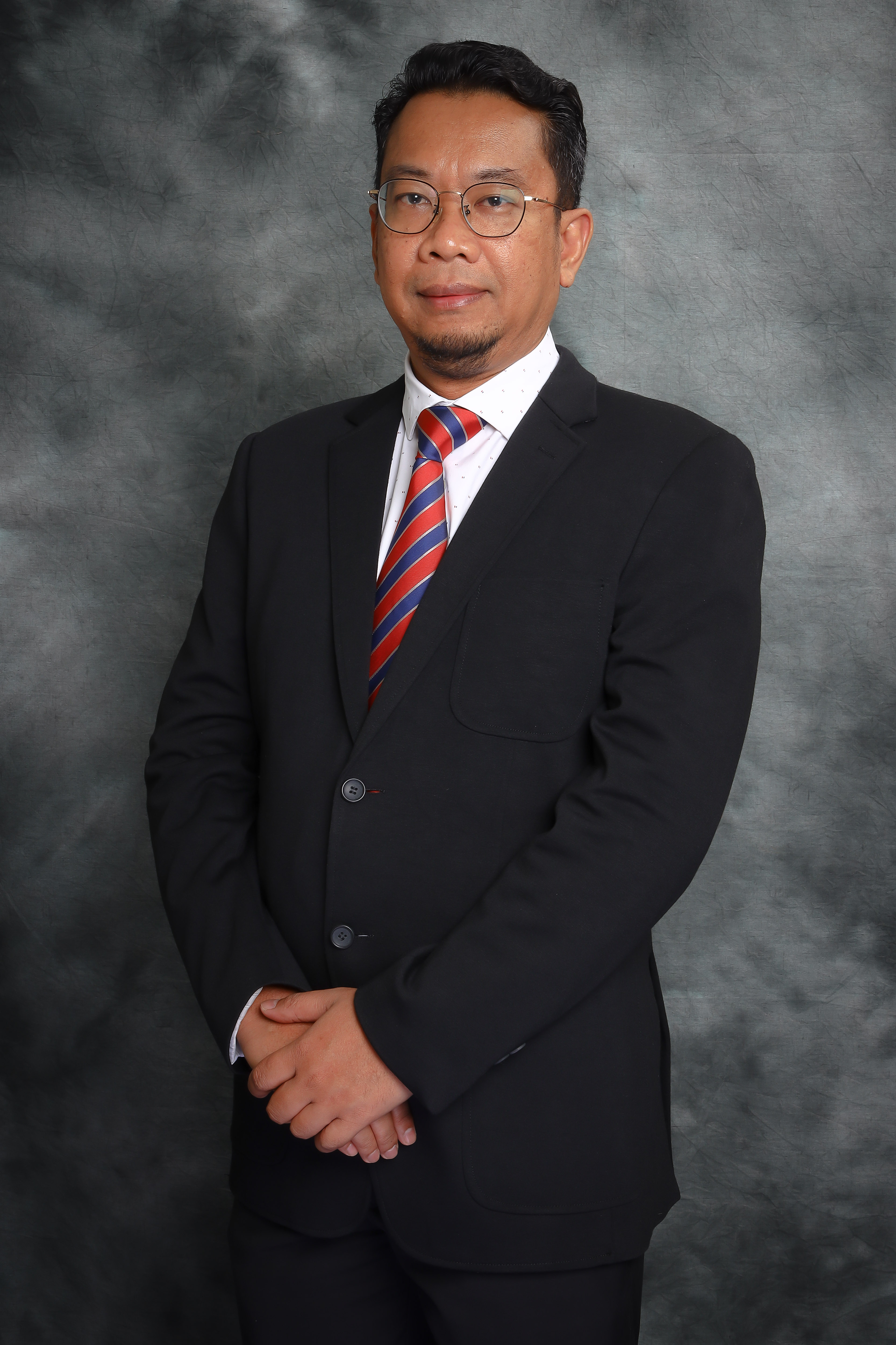 Assoc Prof Dr Musdi Haji Shanat